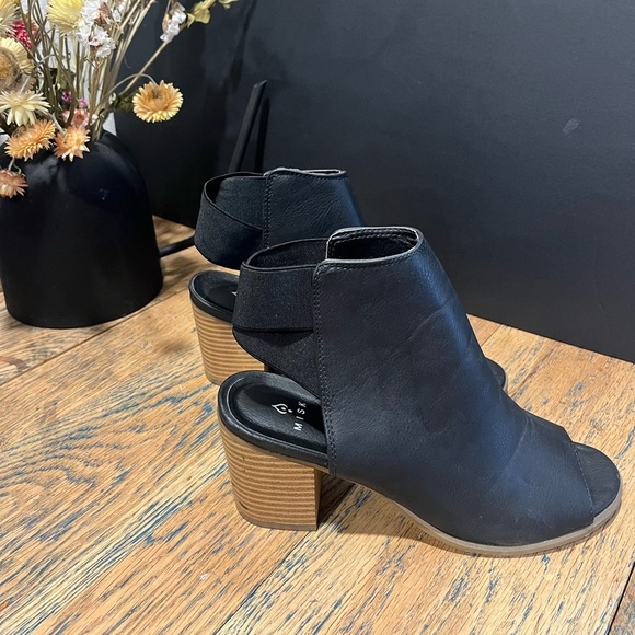 🖤 Misk Black Peep-Toe Heeled Sandals – MISK – Size 7 - Picture 8 of 9
